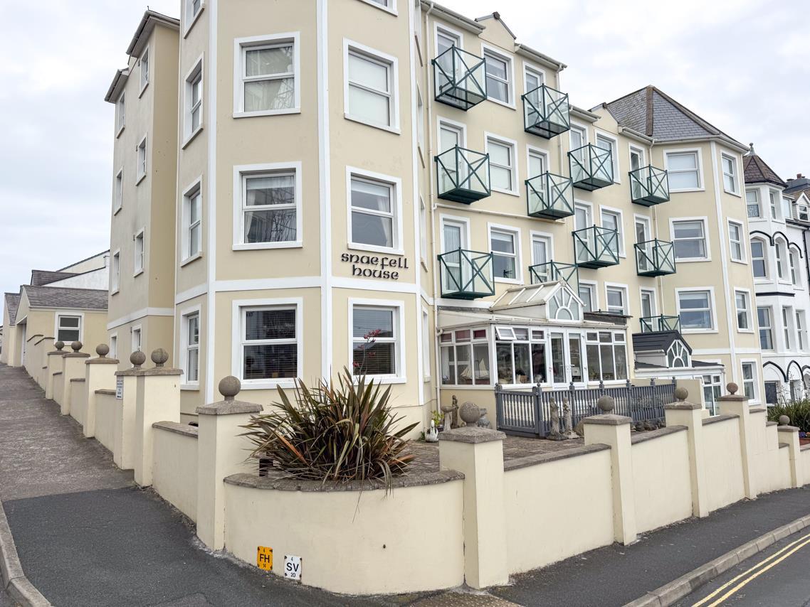 Apartment 4, Snaefell House The Promenade, Port Erin. - Photo 1 of 25