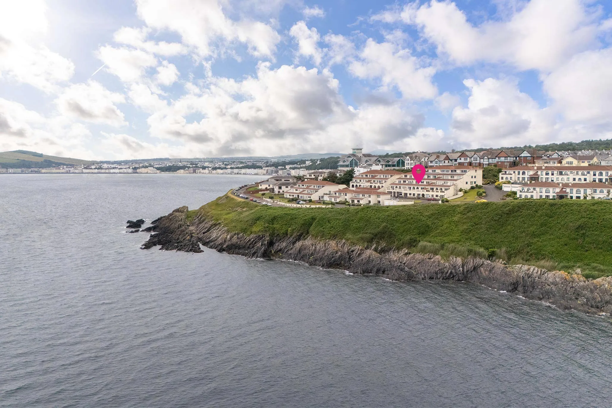 23 King Edward Bay Apartments, Sea Cliff Road, Onchan. - Photo 4 of 25