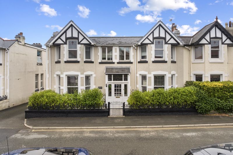 Perth House, 27 Falkland Drive, Onchan IM3 1EG. - Photo 1 of 25