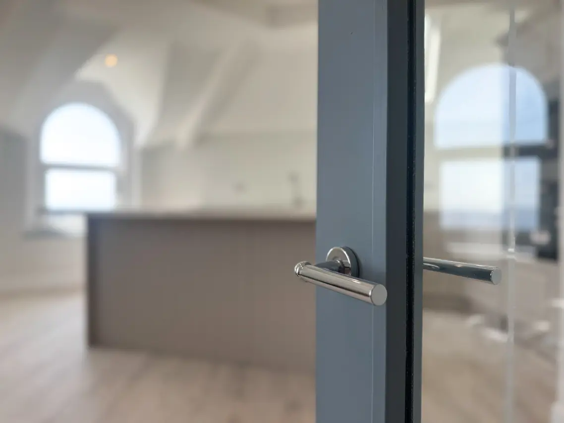Apartment 4, Seacliffe House, Port St Mary. - Photo 3 of 25