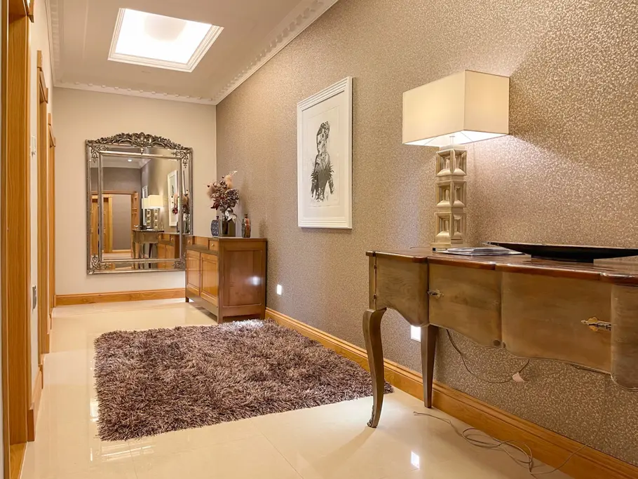 Apartment 3, Coutts House, Onchan. - Photo 3 of 24