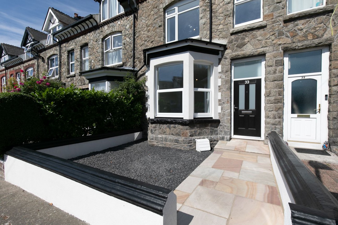 33, Palatine Road, Douglas, Isle of Man, IM2 3BQ. - Photo 2 of 27