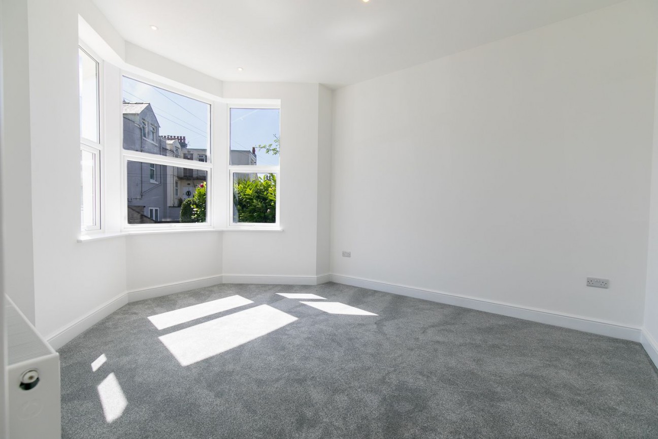 33, Palatine Road, Douglas, Isle of Man, IM2 3BQ. - Photo 4 of 27