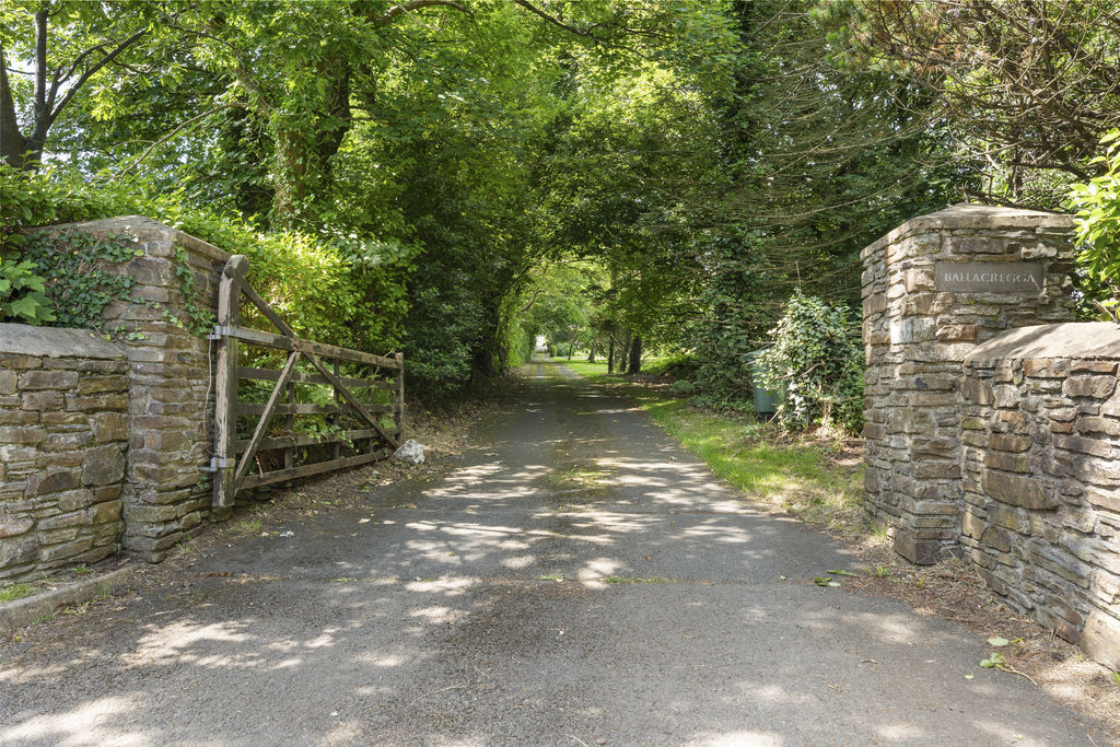 Ballacregga, Vicarage Road, Douglas IM4 2AE. - Photo 4 of 54