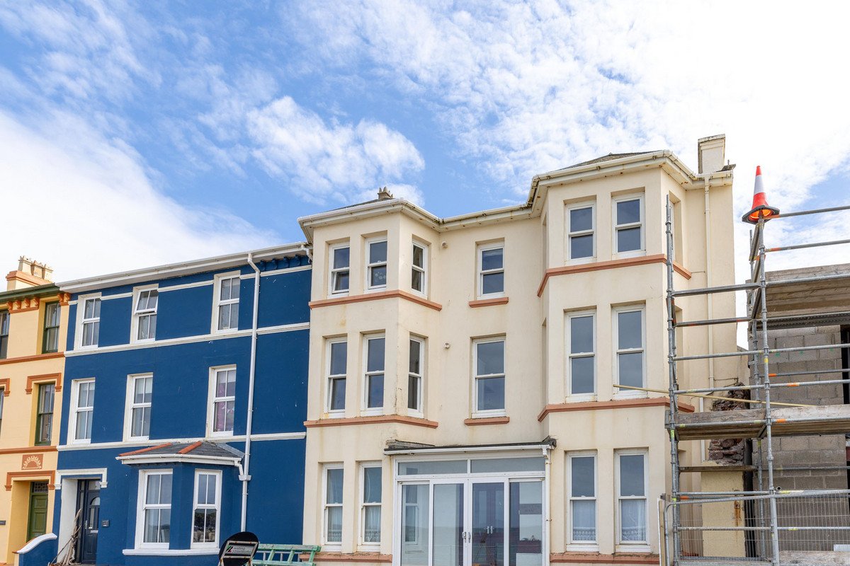 Marine Parade, Isle Of Man, IM5 1, Peel.