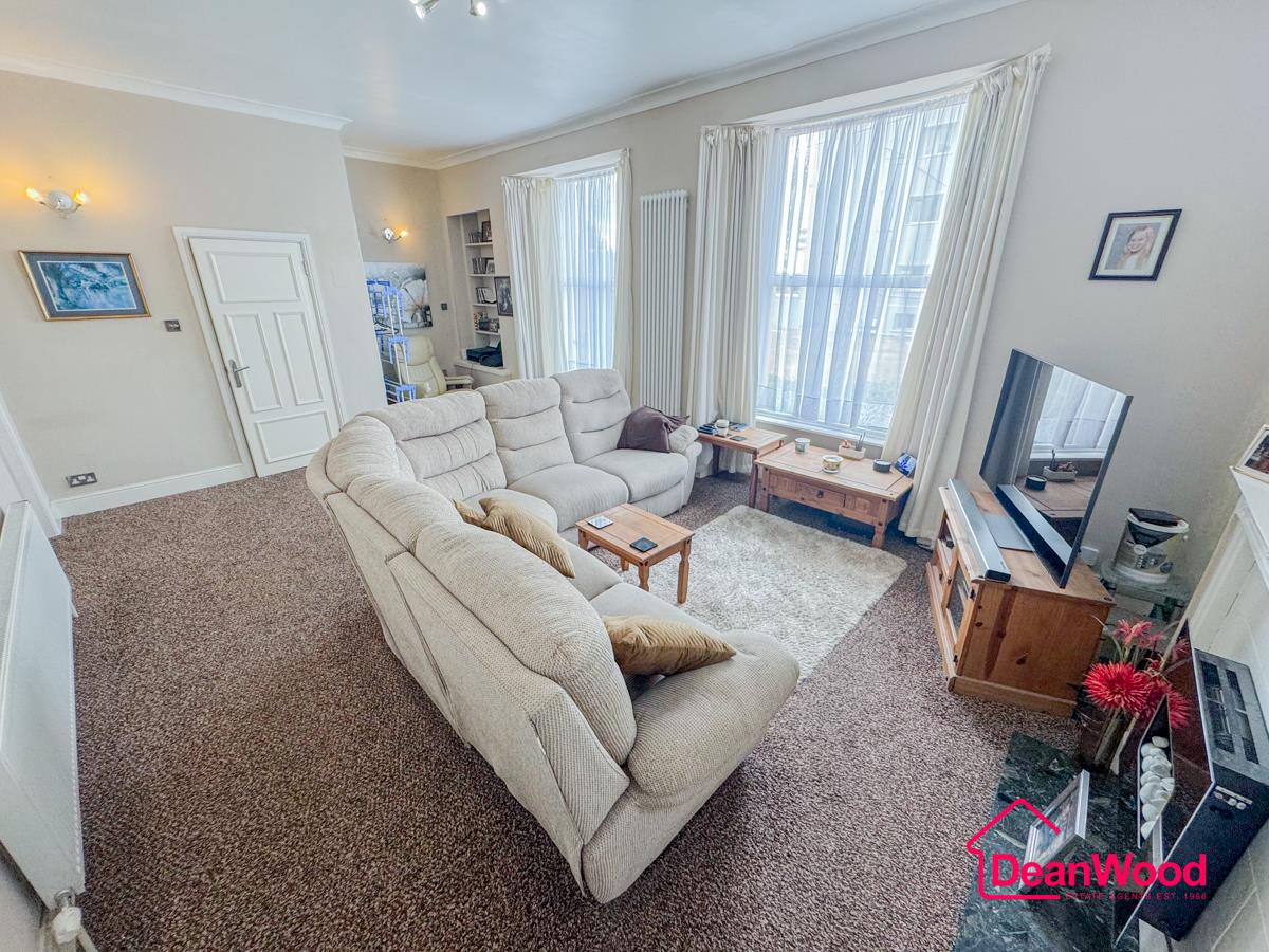 Apartment 7 Isle of Alanis, Mooragh Promenade, Ramsey. - Photo 4 of 26