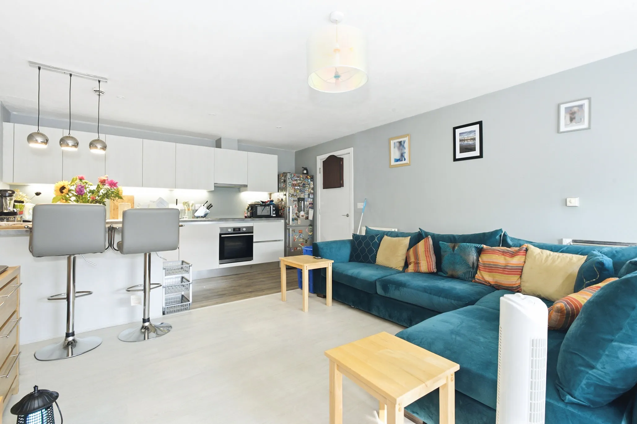 Apartment 5, Queens Pier Apartments, Queens Drive East, Ramsey. - Photo 4 of 15