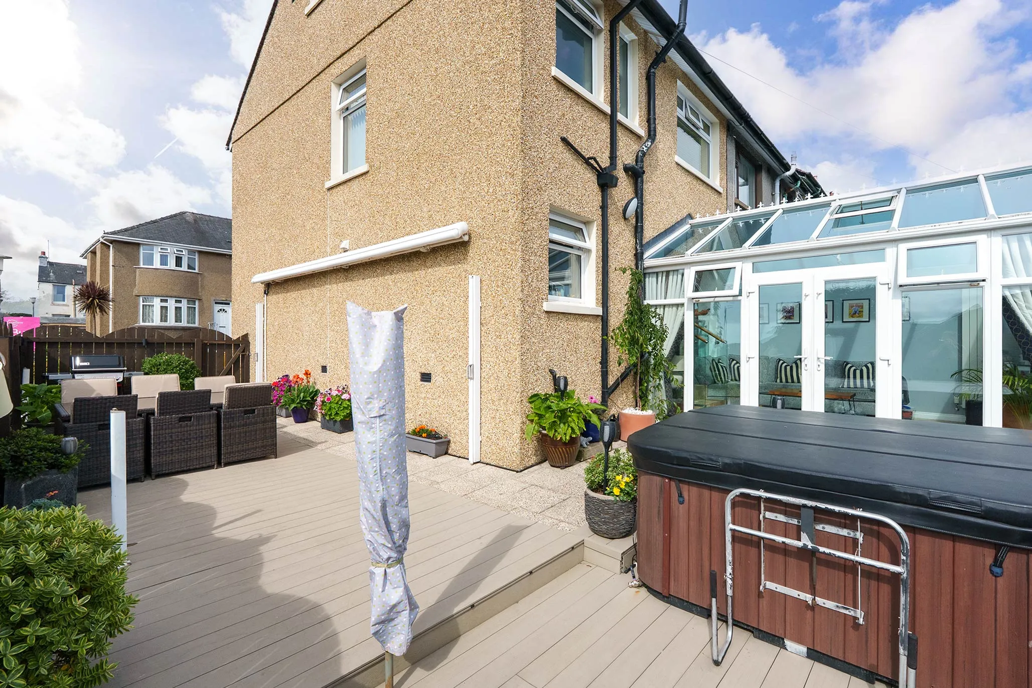2 Elm Drive, Onchan. - Photo 2 of 29