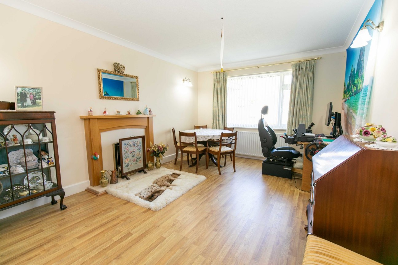 5, Lheaney Grove, Ramsey, IM8 2JQ. - Photo 4 of 31