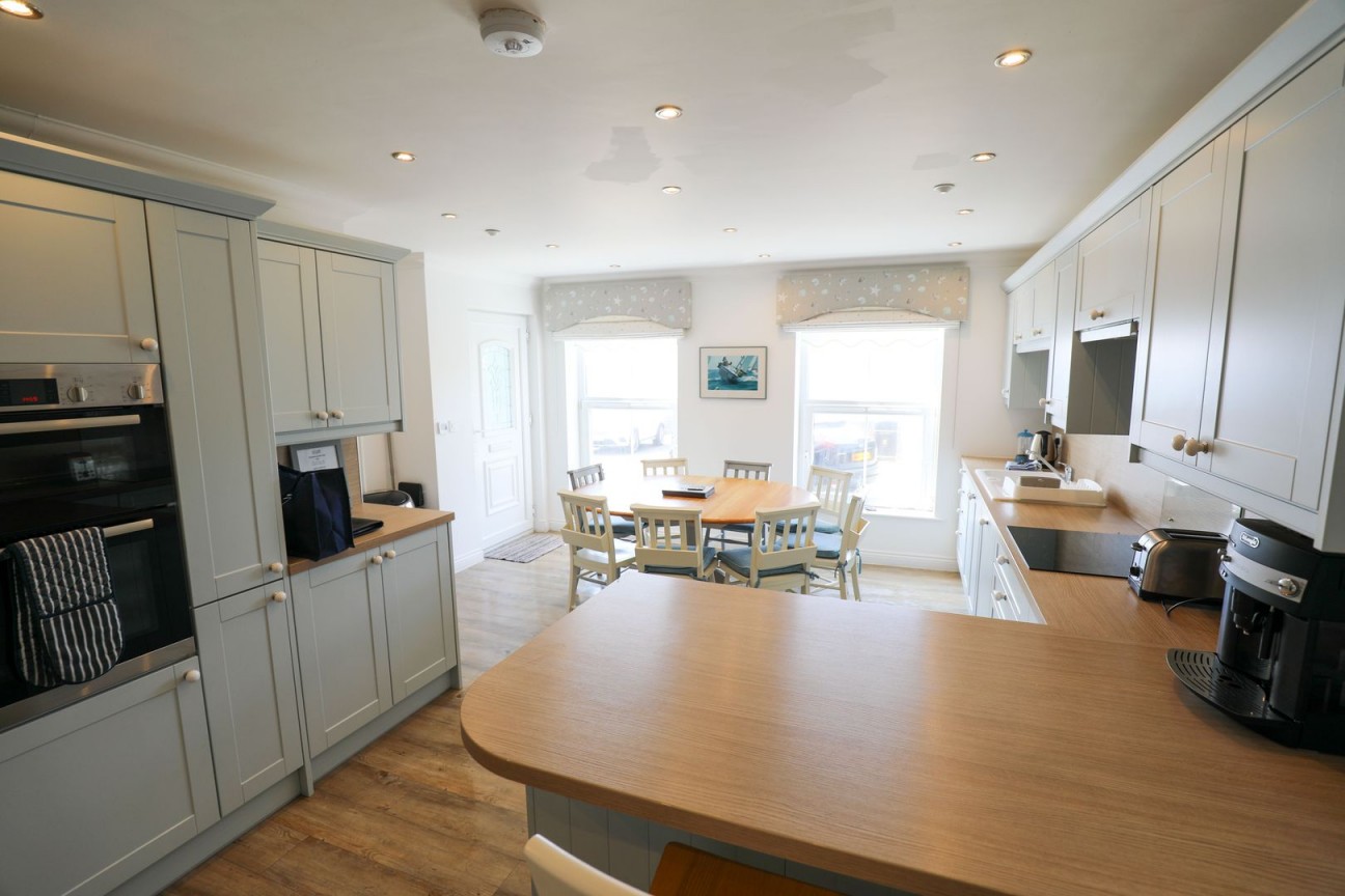 Tower View, Shore Road, Port Erin, IM9 6HH. - Photo 4 of 18