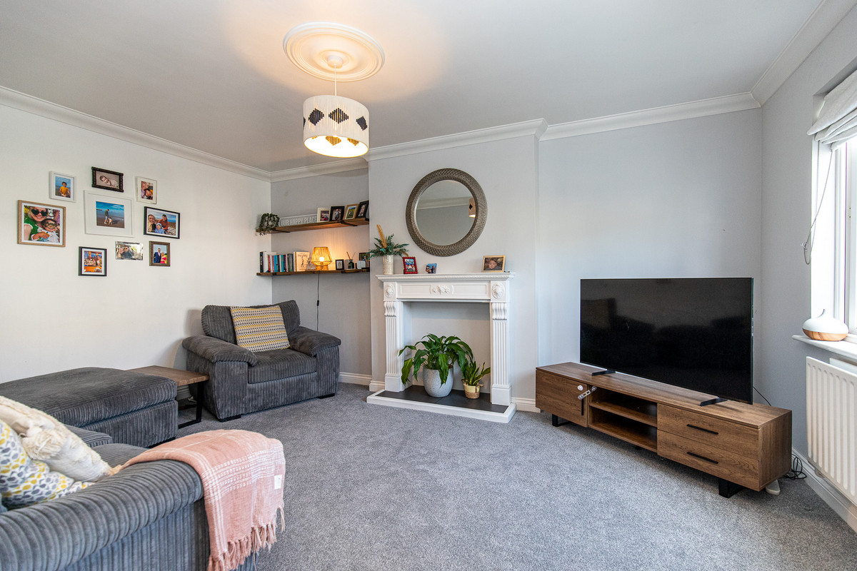 Ramsey Road, Isle Of Man, IM5 1, Peel. - Photo 4 of 42