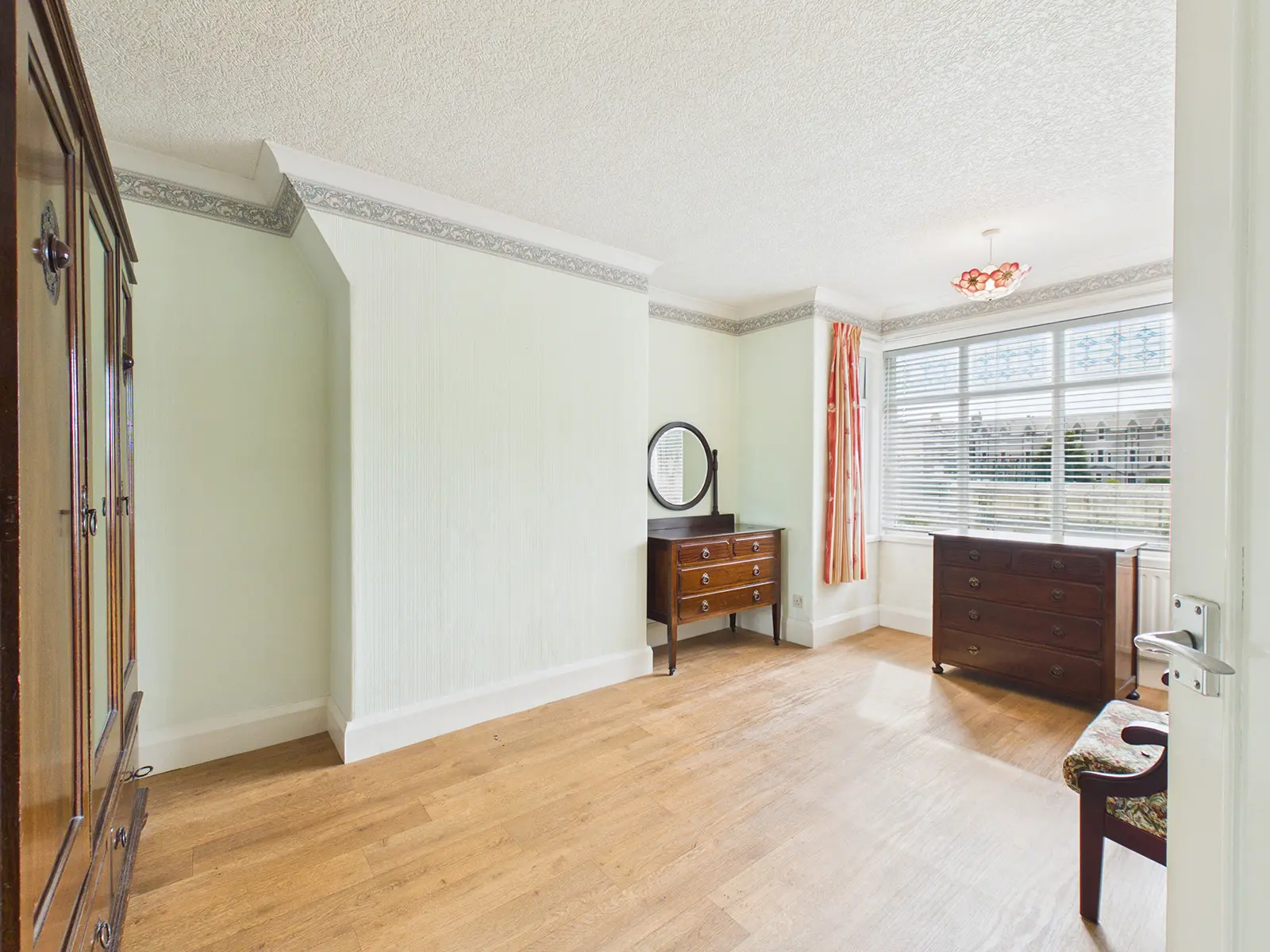 33 Kensington Road, Douglas, Isle Of Man, Isle Of Man, IM1 3EW. - Photo 4 of 23