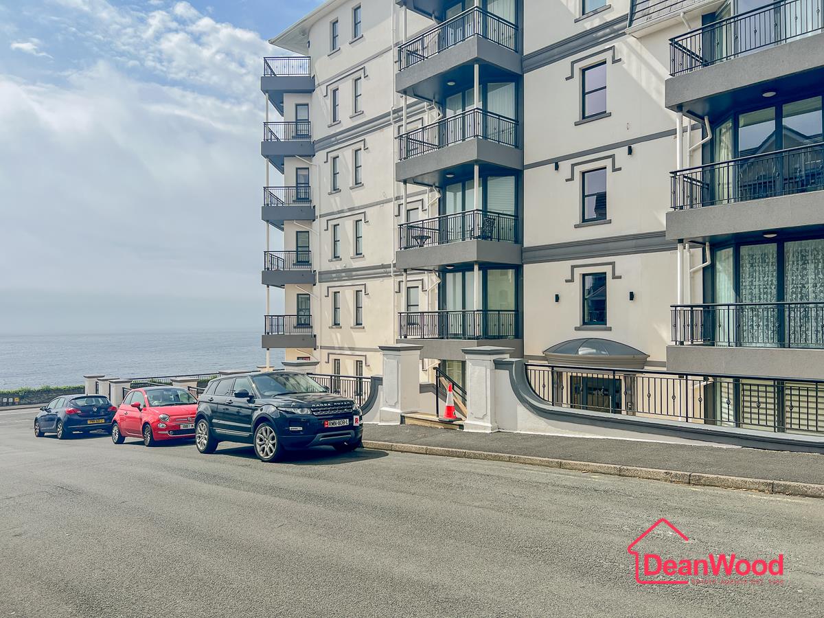 32 Kensington Place, Onchan, Isle Of Man. - Photo 3 of 26