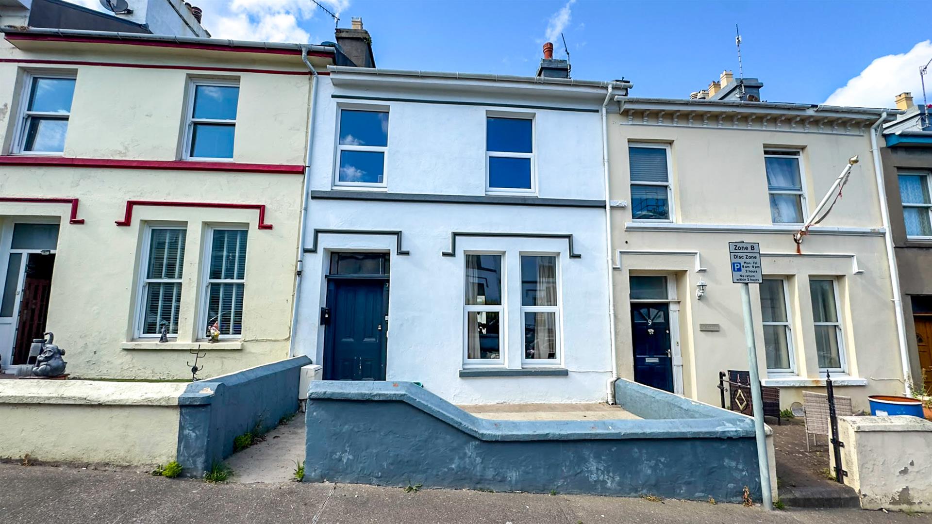 7 Grafton Street Douglas. - Photo 1 of 11