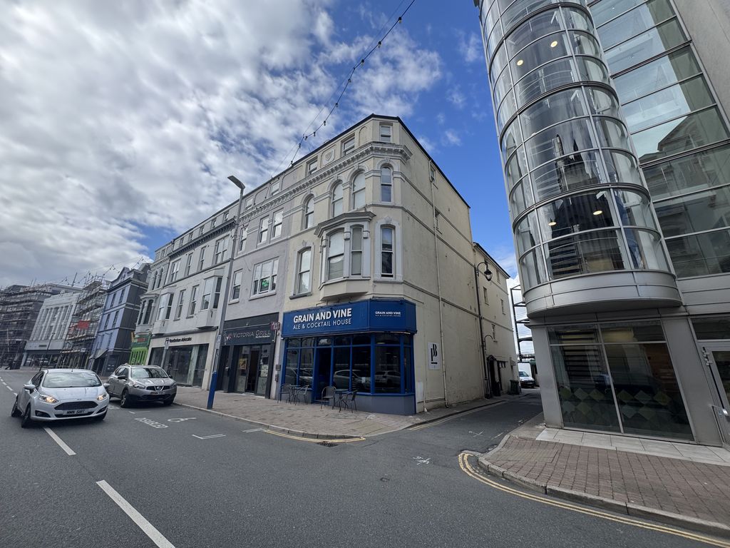 Victoria Street, Douglas IM1 2LH. - Photo 1 of 18