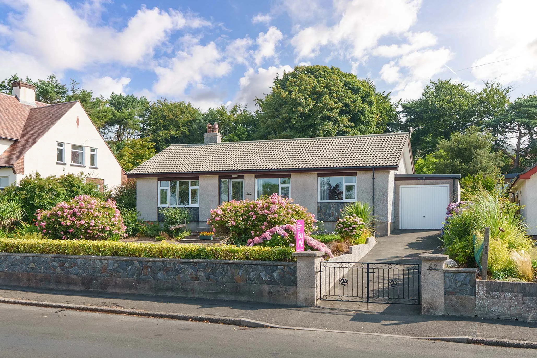 Claghyn Glassey, 62 Ballanard Road, Douglas. - Photo 1 of 22