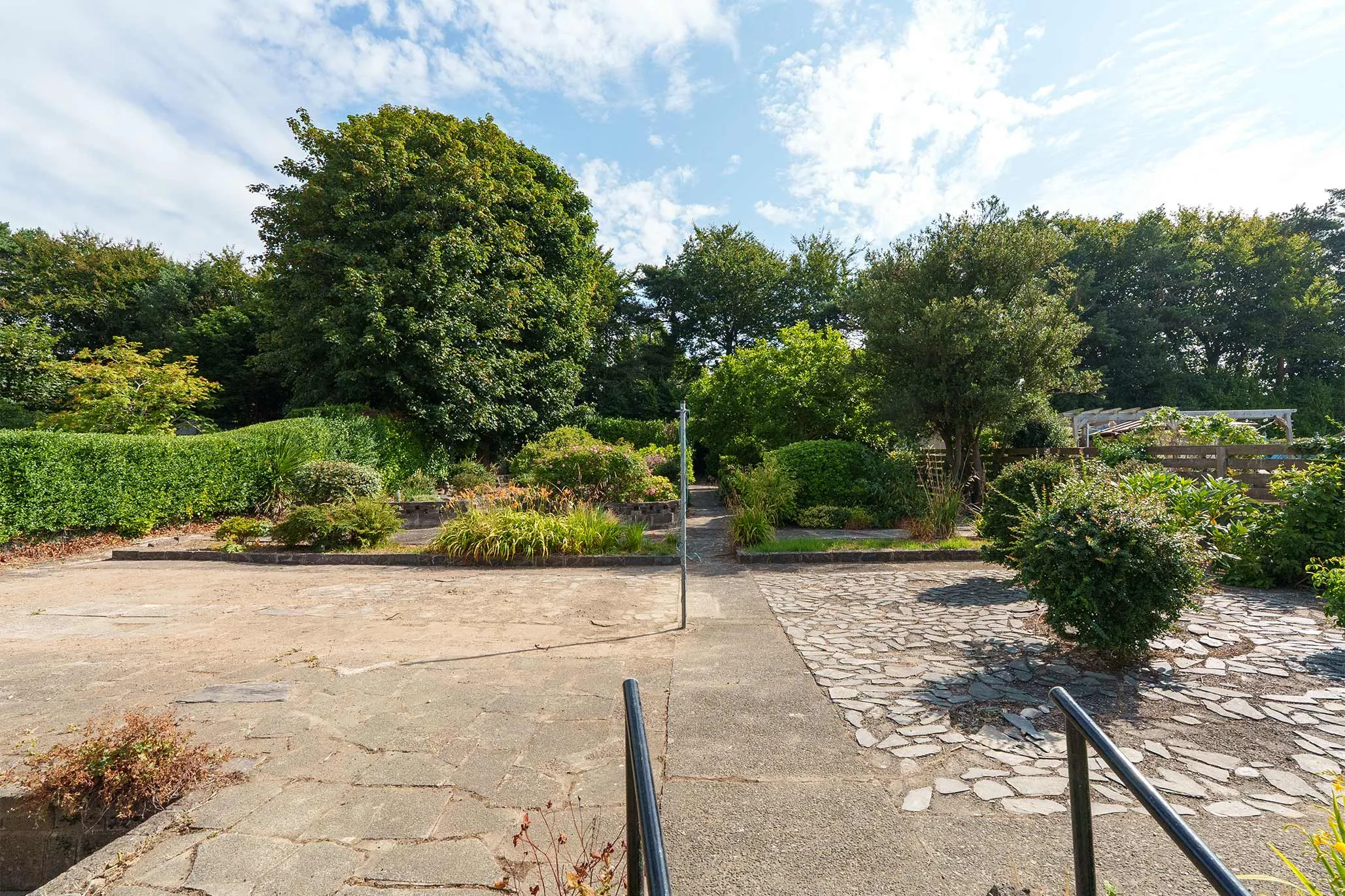 Claghyn Glassey, 62 Ballanard Road, Douglas. - Photo 4 of 22