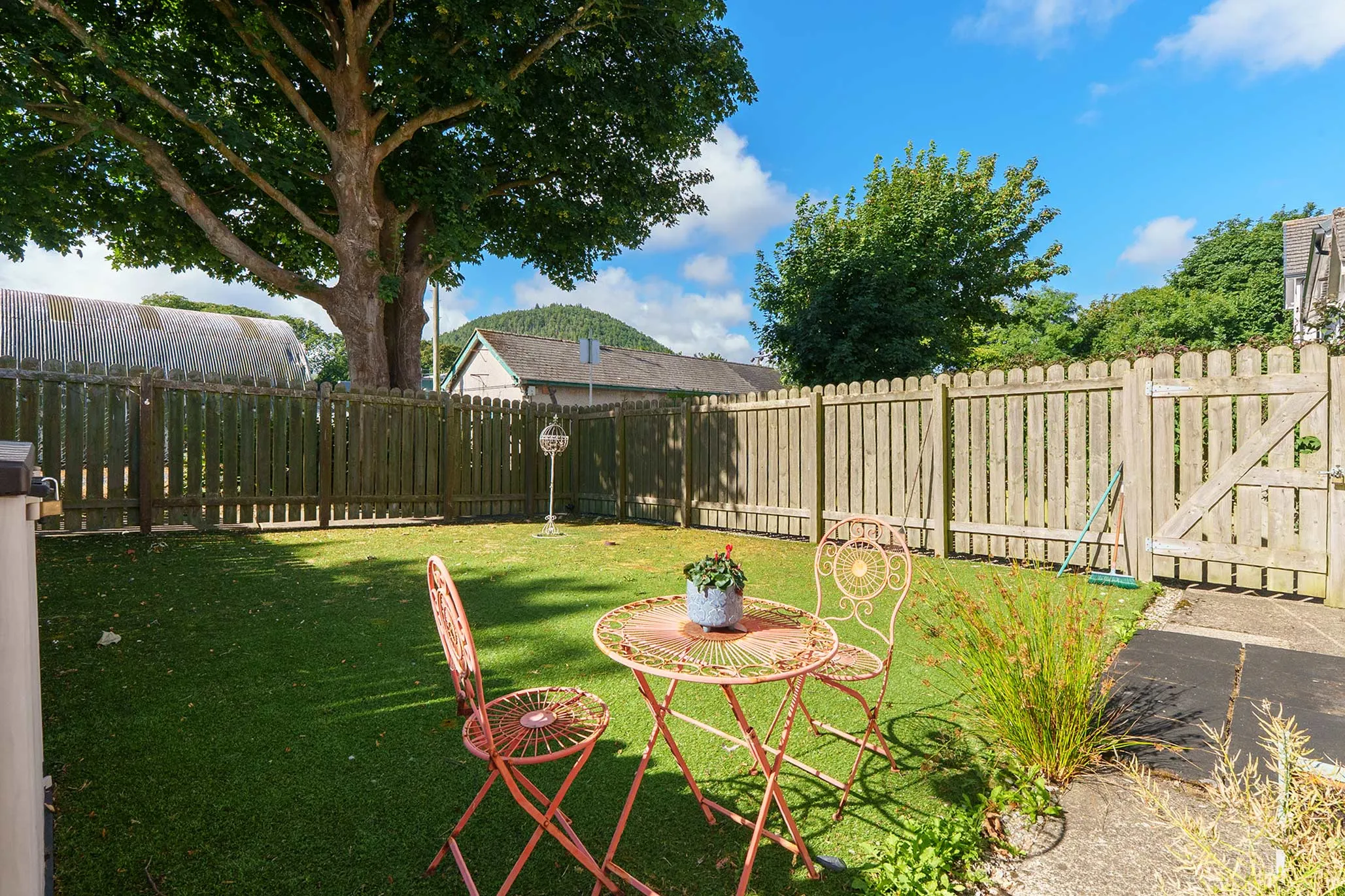 1 Auldyn Court, Ramsey. - Photo 2 of 15