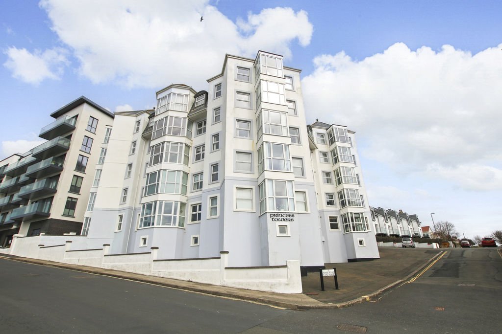 3D Princess Towers, The Promenade, Port Erin IM9 6LH.