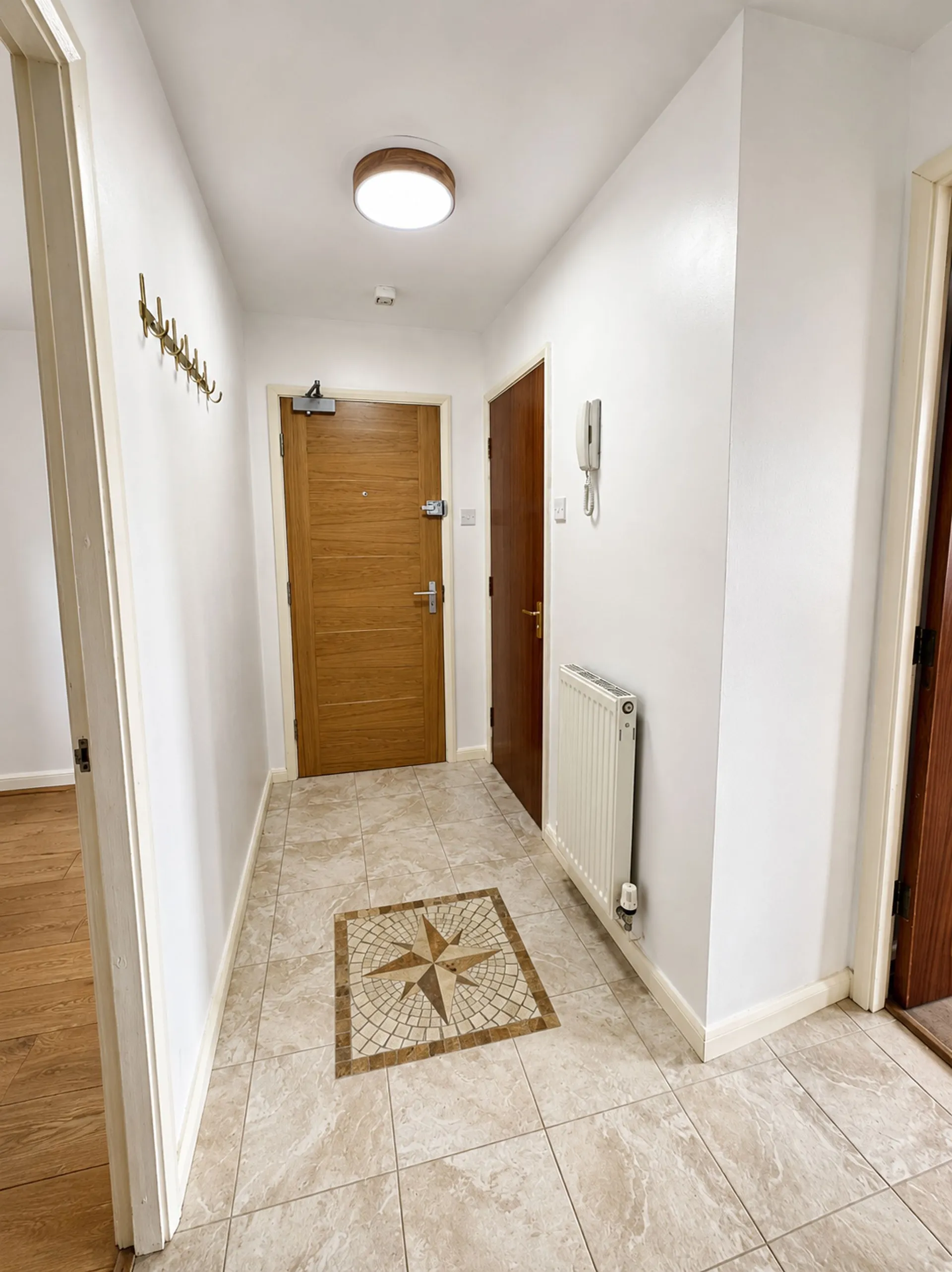 2 bed flat to rent in Queens Promenade, Douglas, IM2. - Photo 5 of 11