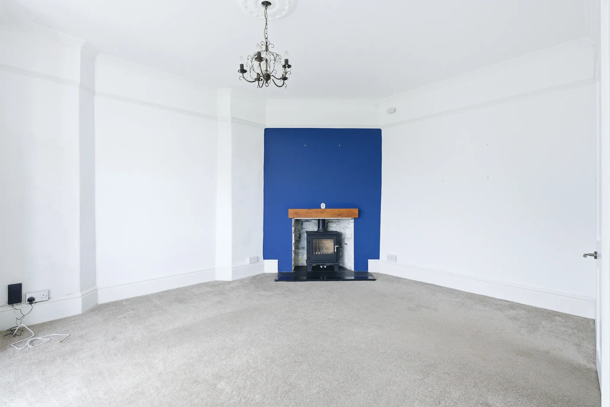 Westbourne House, Walpole Road, Peel. - Photo 5 of 27