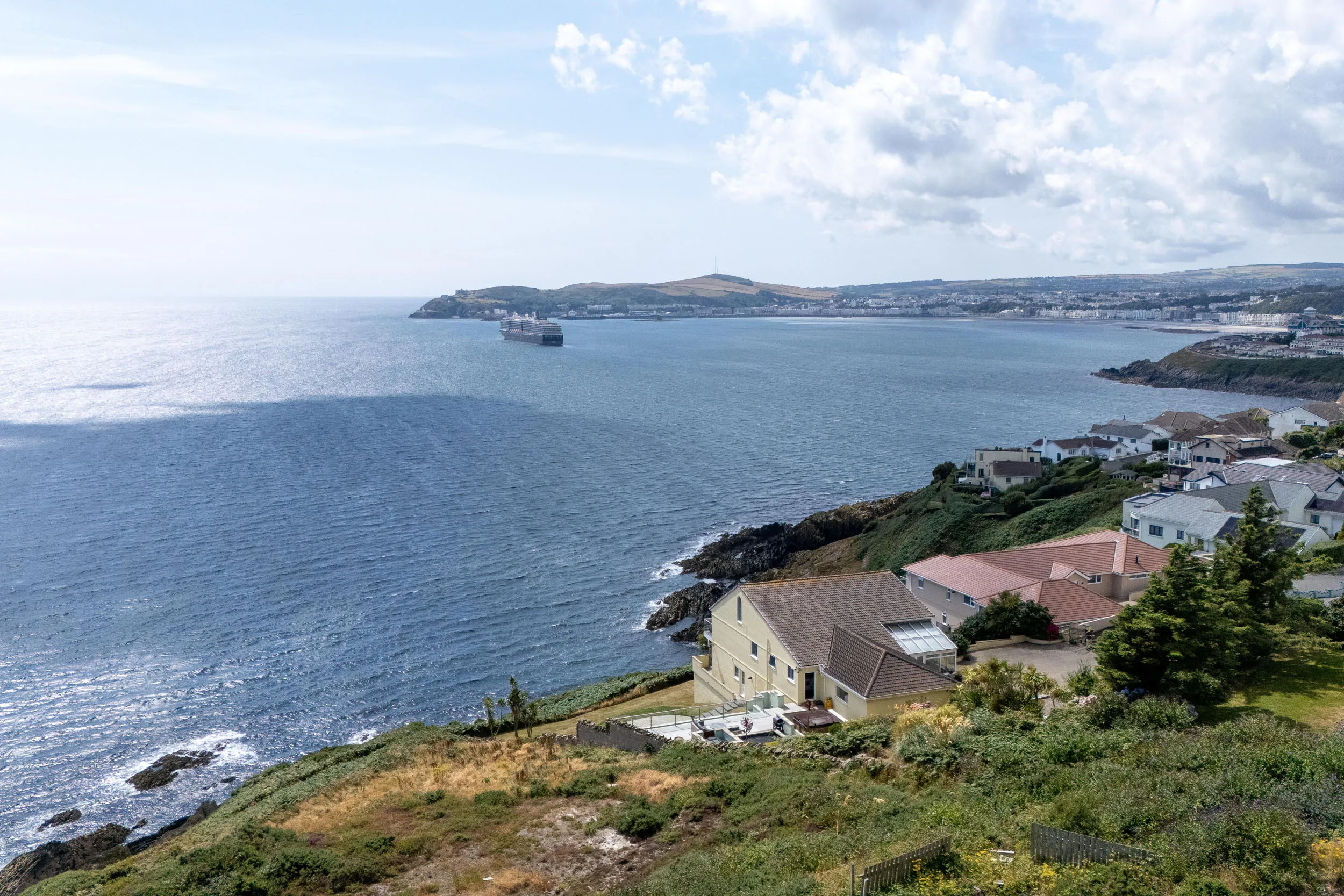 Fo Carrick, Lag Birragh Drive, Onchan. - Photo 1 of 53