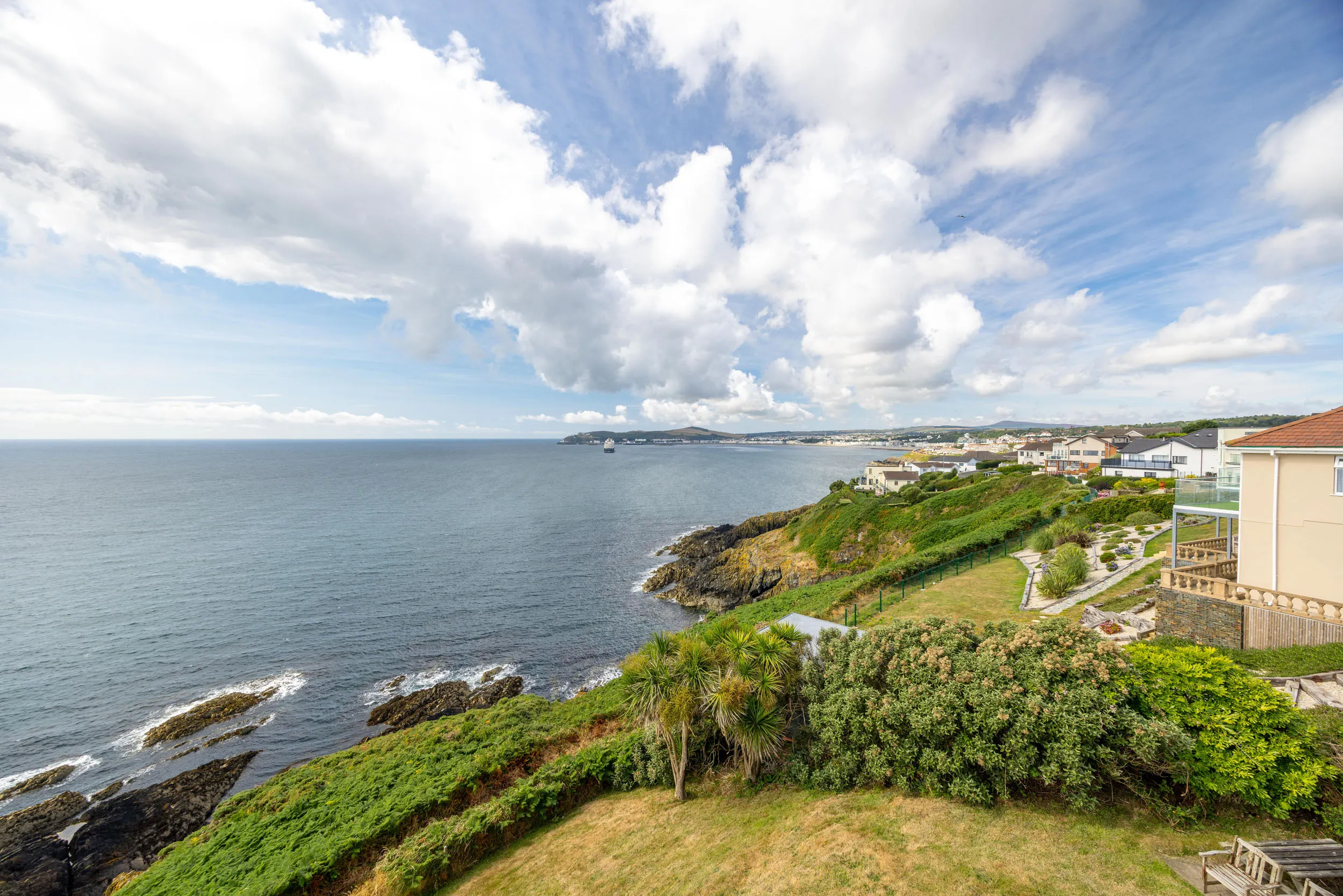 Fo Carrick, Lag Birragh Drive, Onchan. - Photo 2 of 53