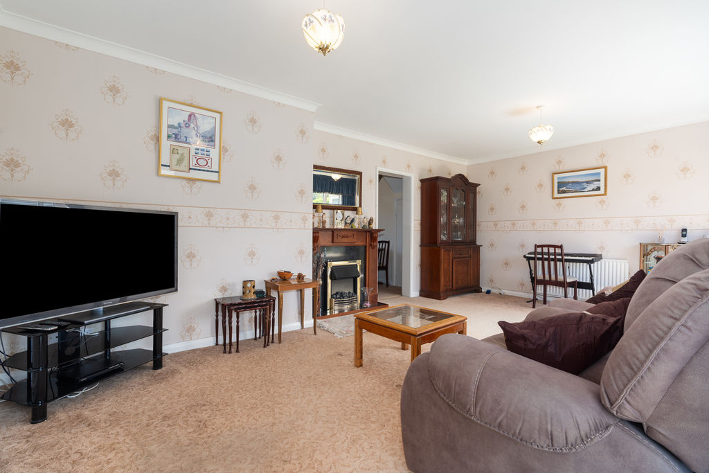 1 Athol Court, Port Erin IM9 6EJ. - Photo 4 of 22