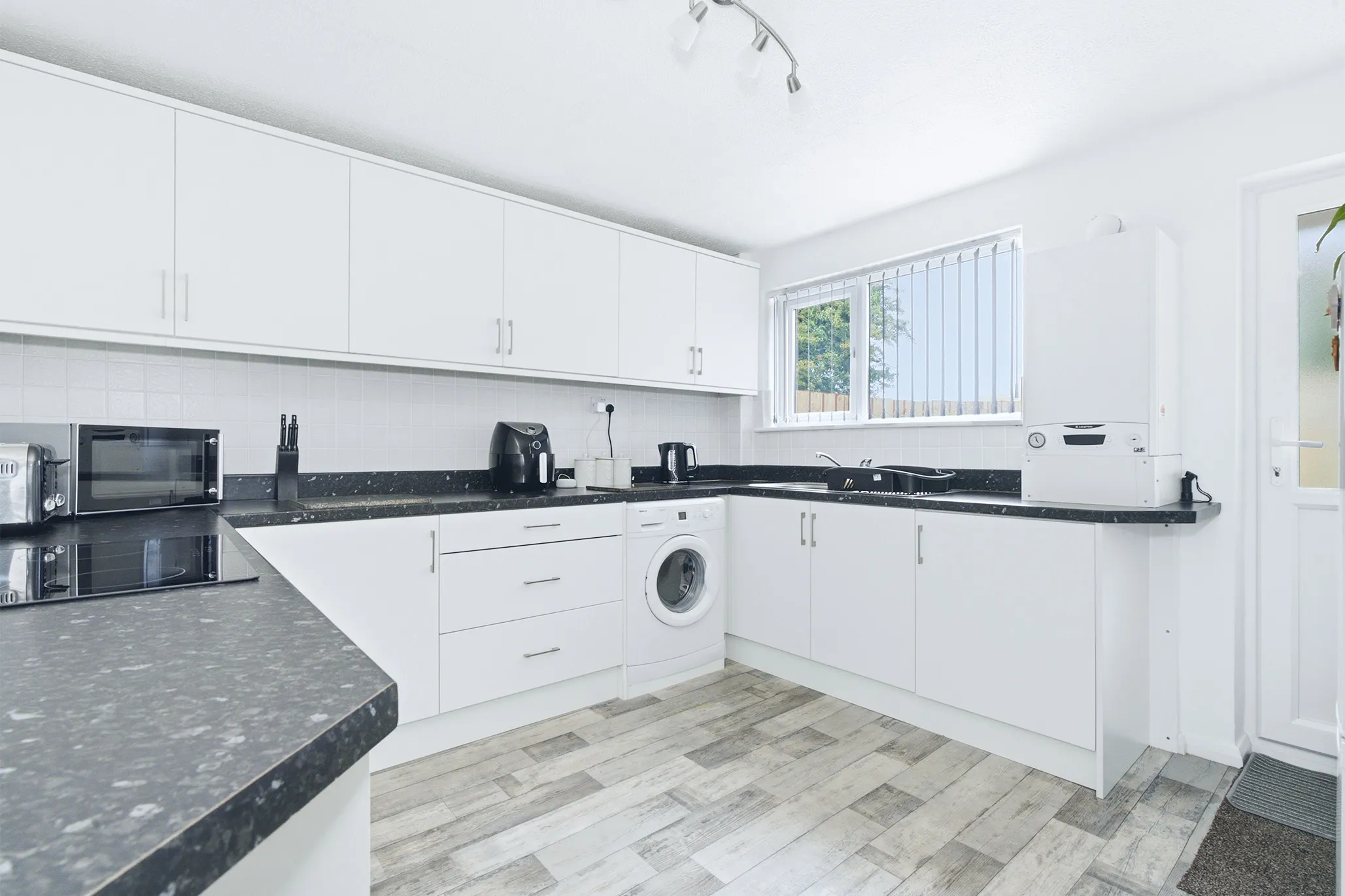 8 Slieau Whallian Park, St Johns. - Photo 5 of 12