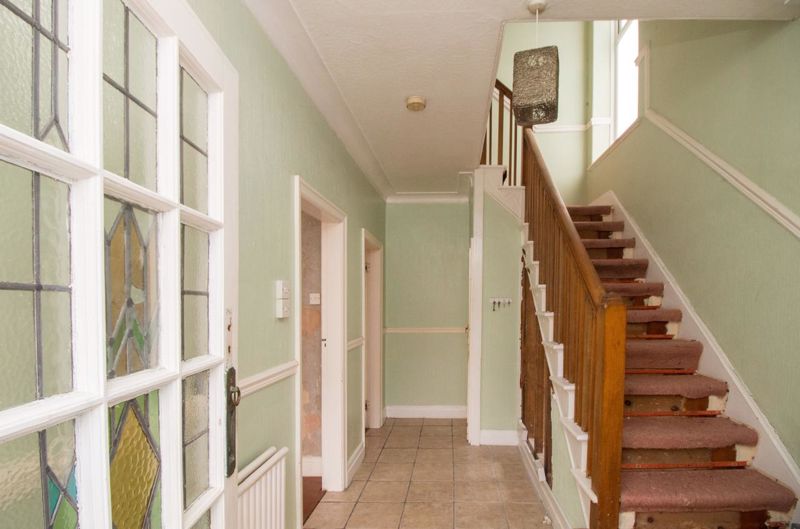 6 Seaview Road, Onchan IM3 4AH. - Photo 4 of 19