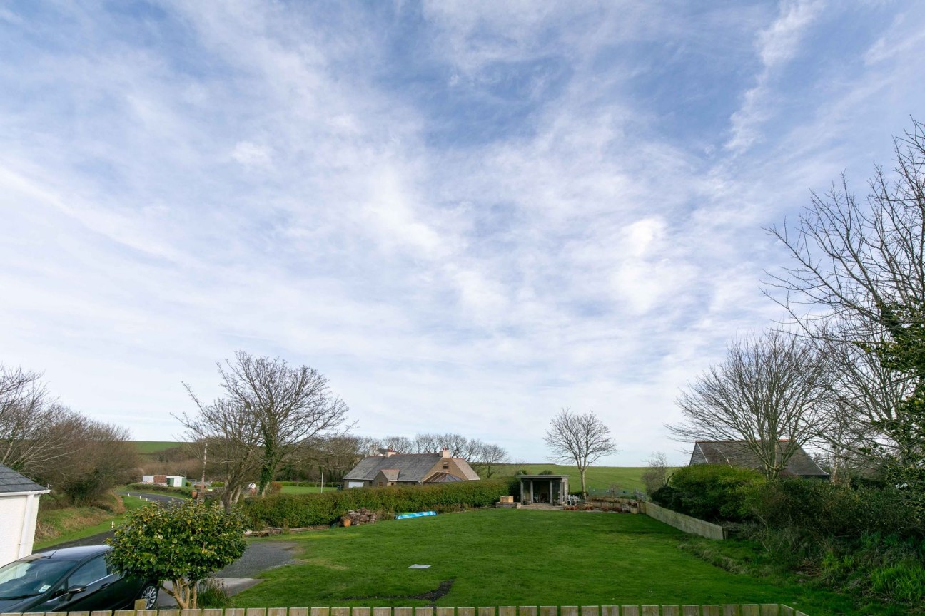 Bluebell Cottage, Ramsey, IM7 4AF. - Photo 5 of 18