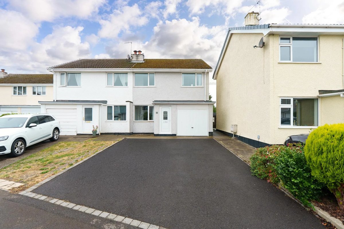 9 Slieu Curn Park, Kirk Michael.