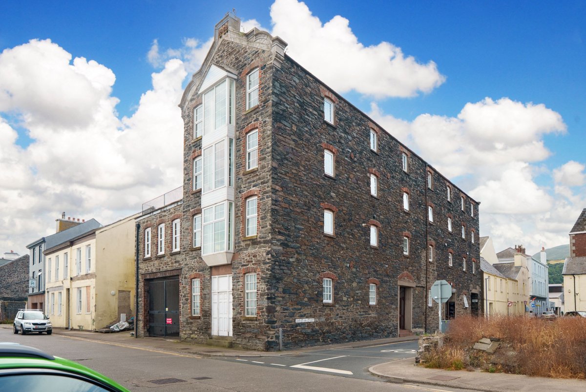 4 Thurwood Place, 26 West Quay, Ramsey.