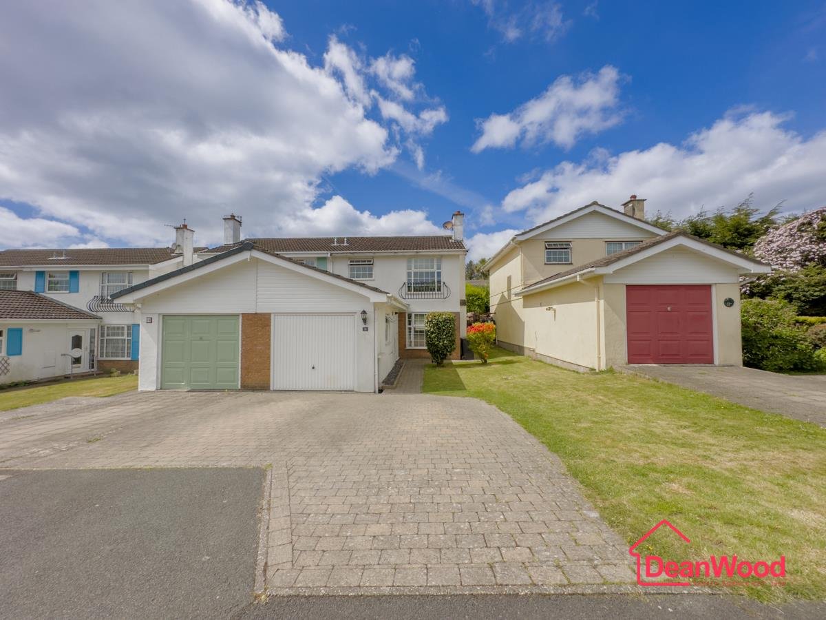 31 Cedar Walk, Hightonwood Hill, Douglas.