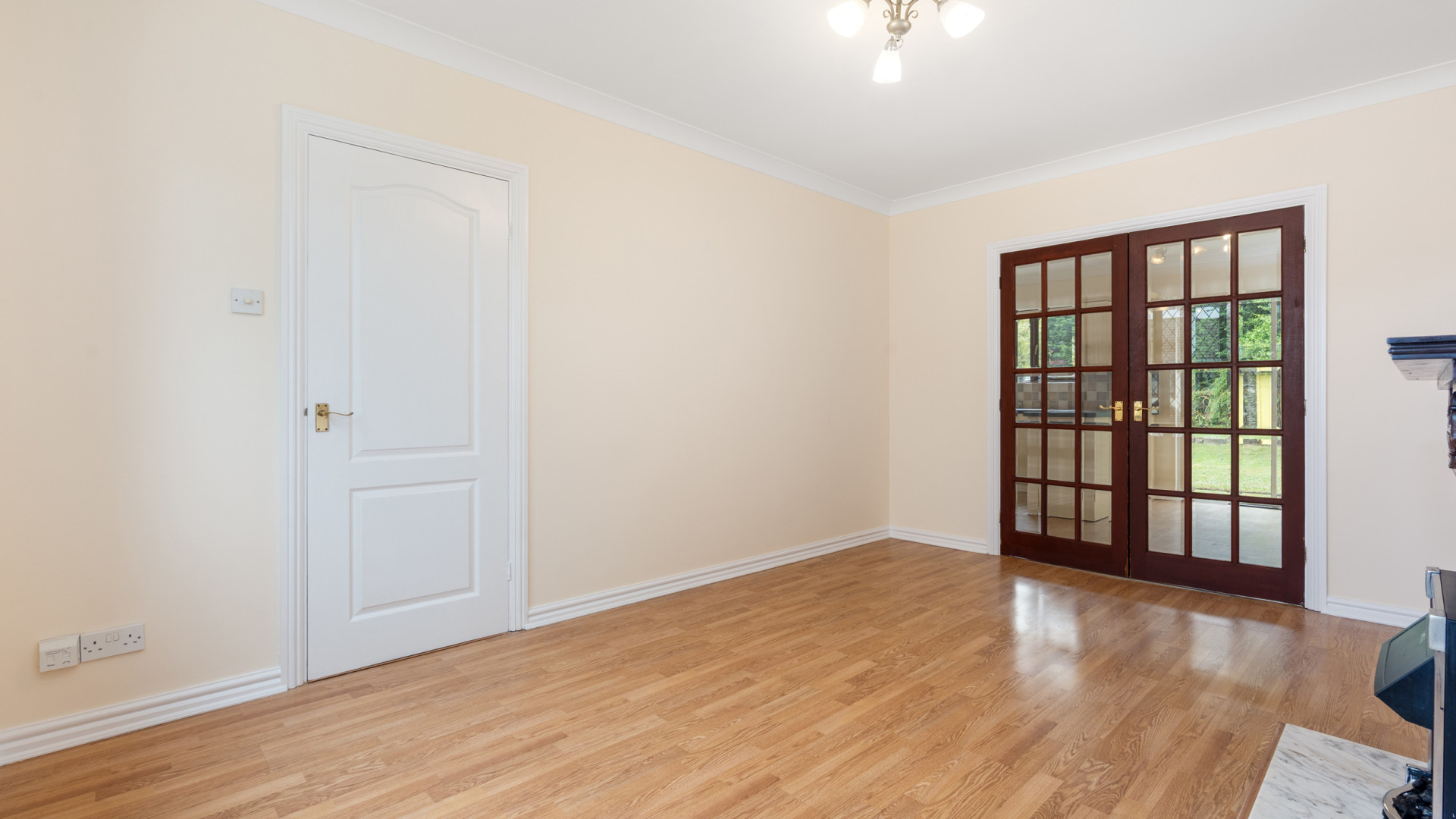 13 Manor Road, Douglas, IM2 2NL. - Photo 5 of 20