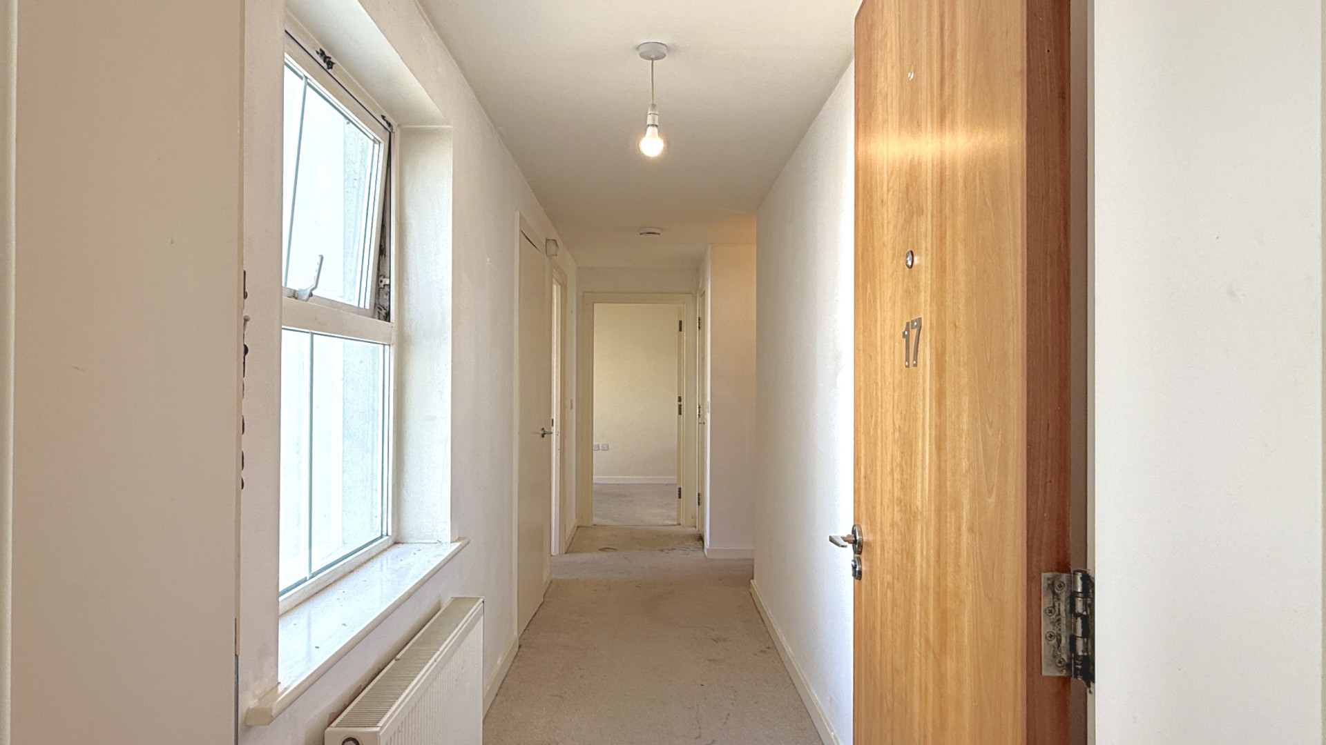 17 Queens Pier Apartments, Queens Drive East, Ramsey, IM8 1EU. - Photo 2 of 10