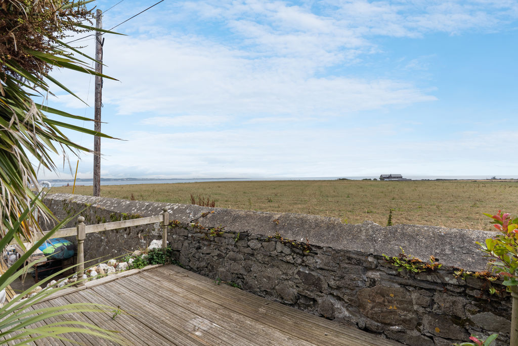 Rhenwyllan House, Beach Road, Port St Mary IM9 5NG. - Photo 2 of 29