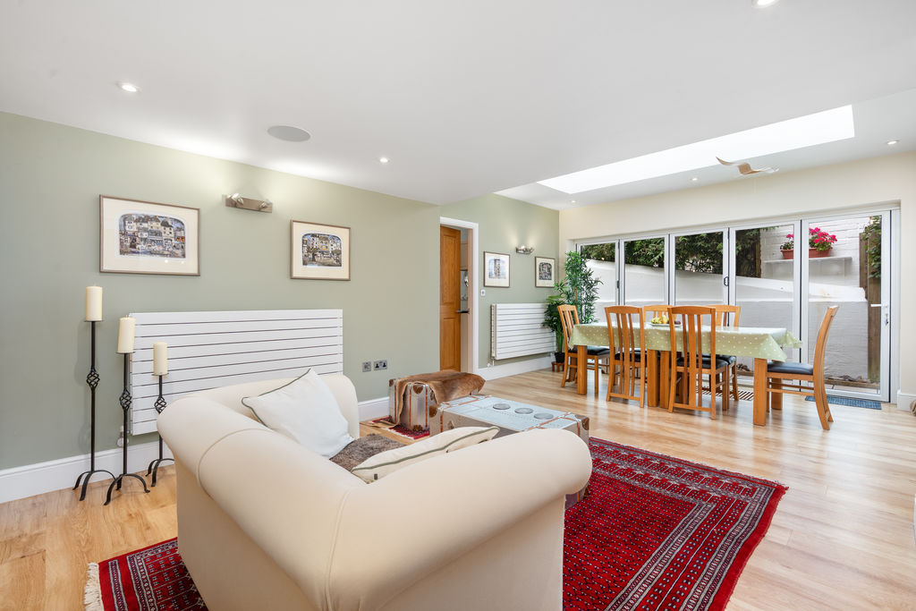 Muirfield, Bradda West Road, Port Erin IM9 6PL. - Photo 3 of 41