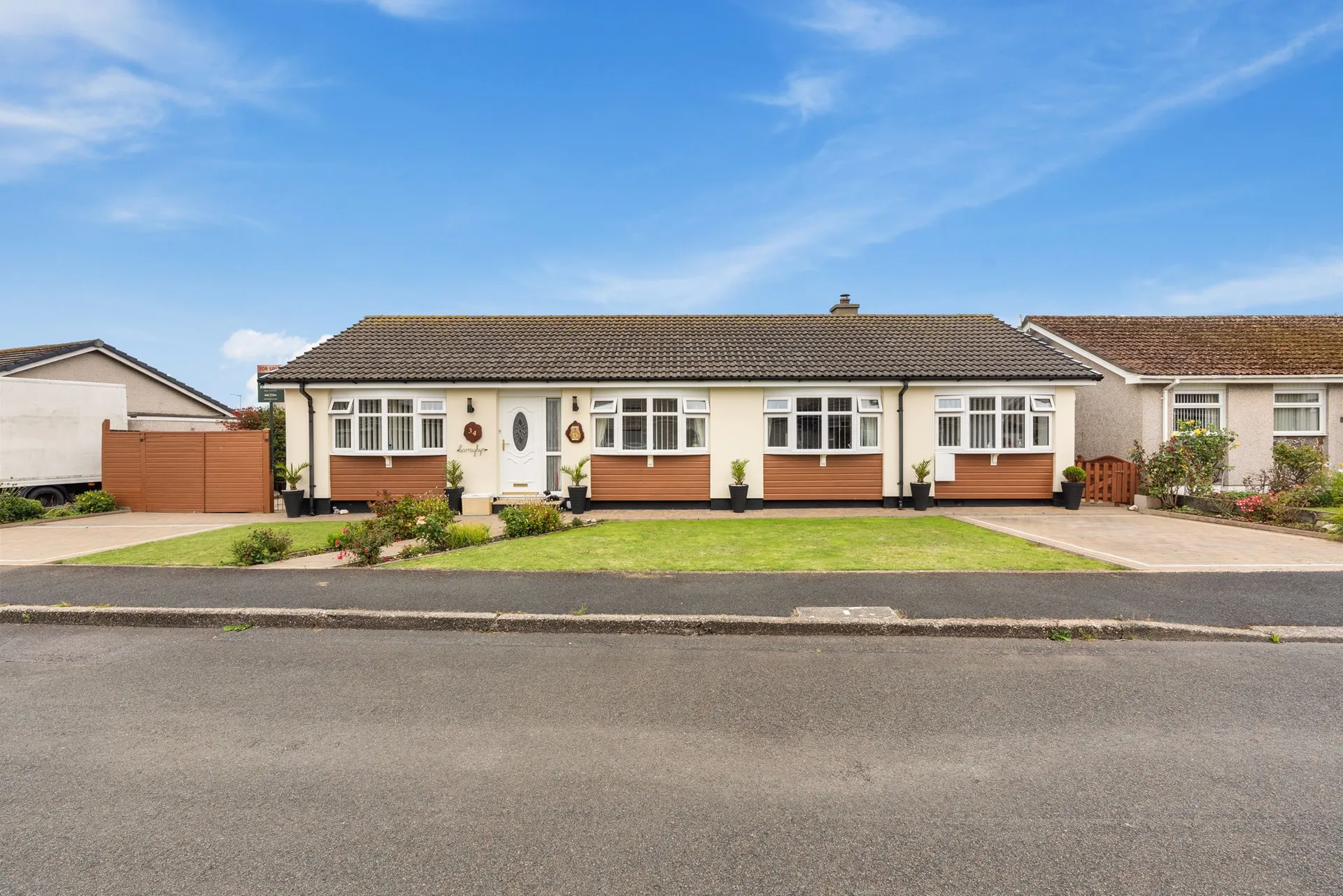 4 bed detached bungalow for sale in 34 Silverburn Drive Ballasalla IM9 2EF, Ballasalla.