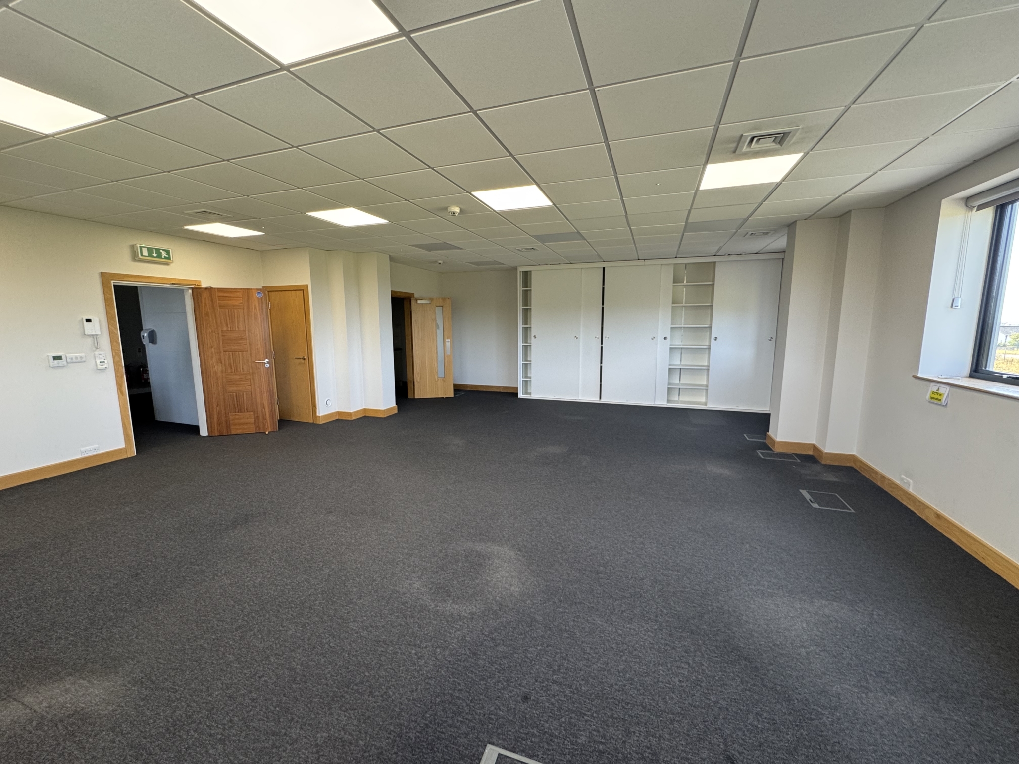 1st Floor Office Suite, The Jet Centre, Ronaldsway Airport, Castletown. - Photo 4 of 5