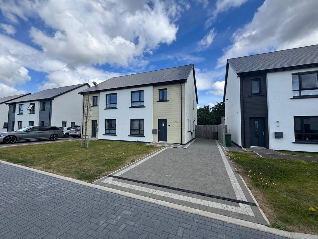 The Meadows, Castletown IM9 1DZ. - Photo 1 of 25