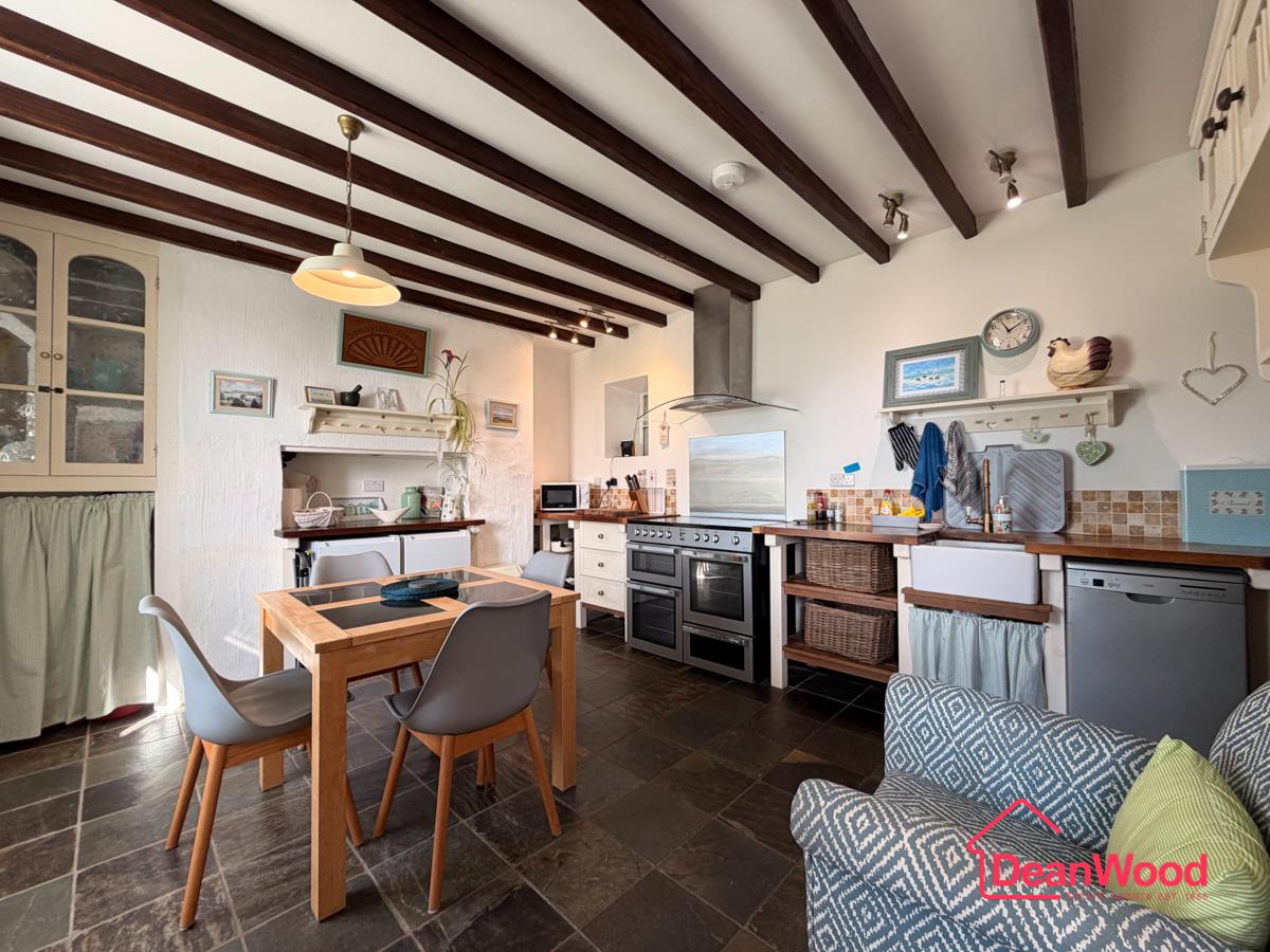 2 Sunnyside Terrace, Laxey, Isle of Man. - Photo 3 of 31