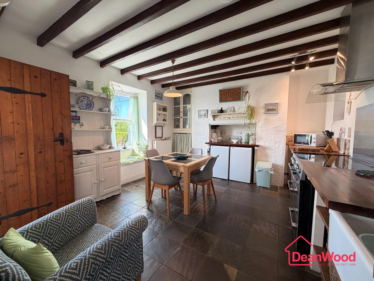 2 Sunnyside Terrace, Laxey, Isle of Man. - Photo 4 of 31