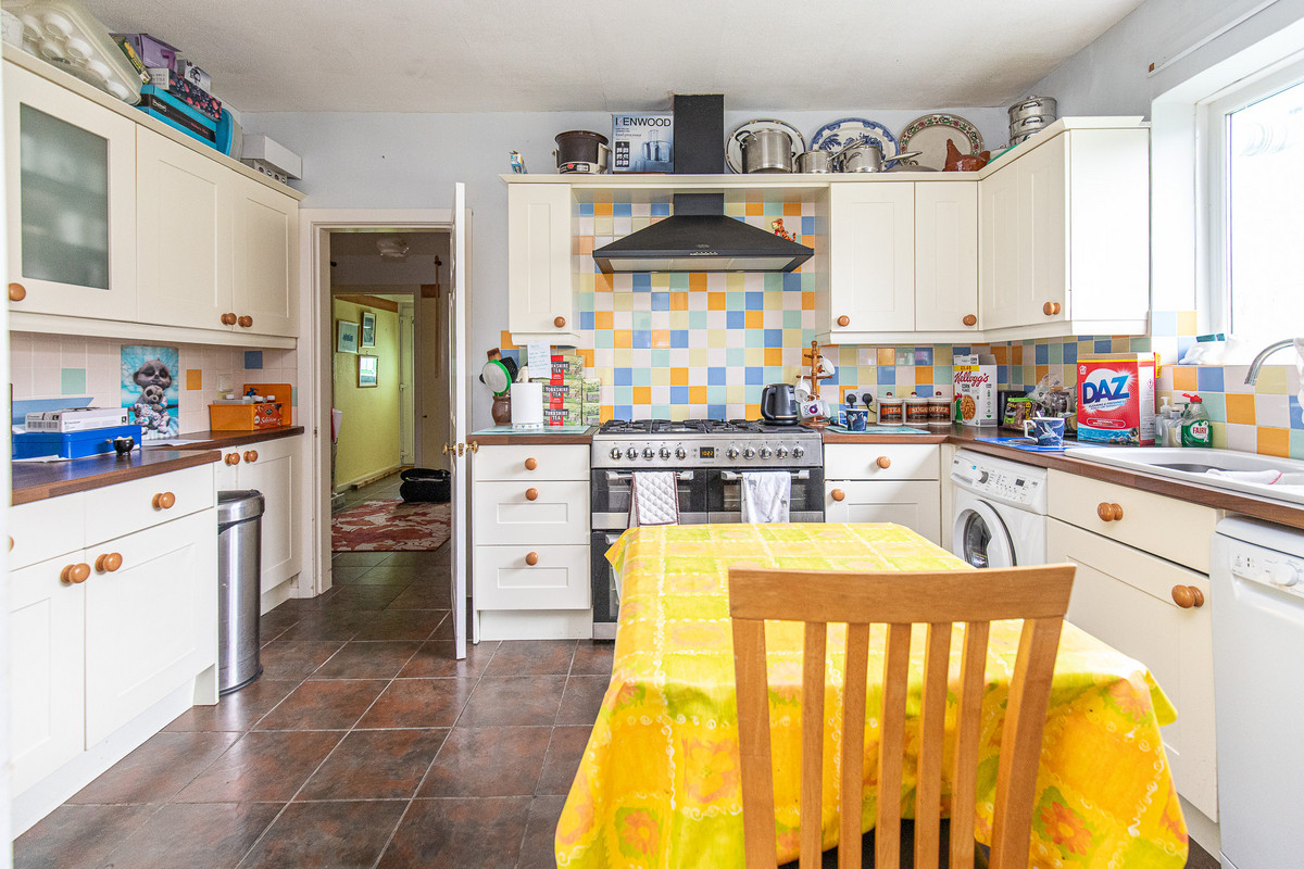 Cannan Avenue, Isle Of Man, IM6 1, Kirk Michael. - Photo 5 of 30