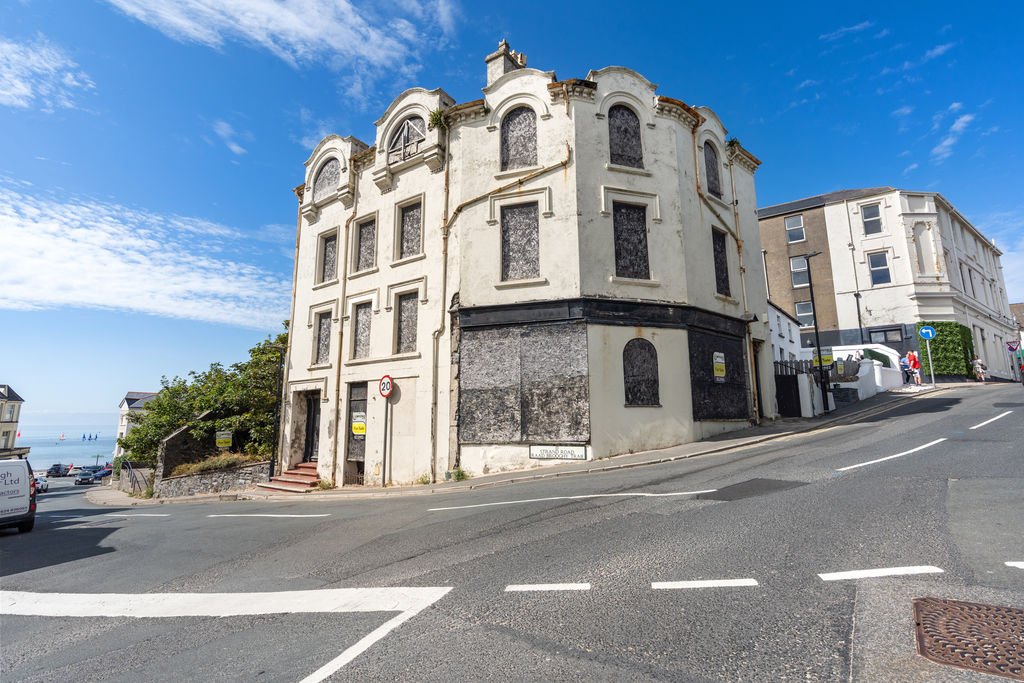 Trader Jacks, Strand Road, Port Erin IM9 6HB.