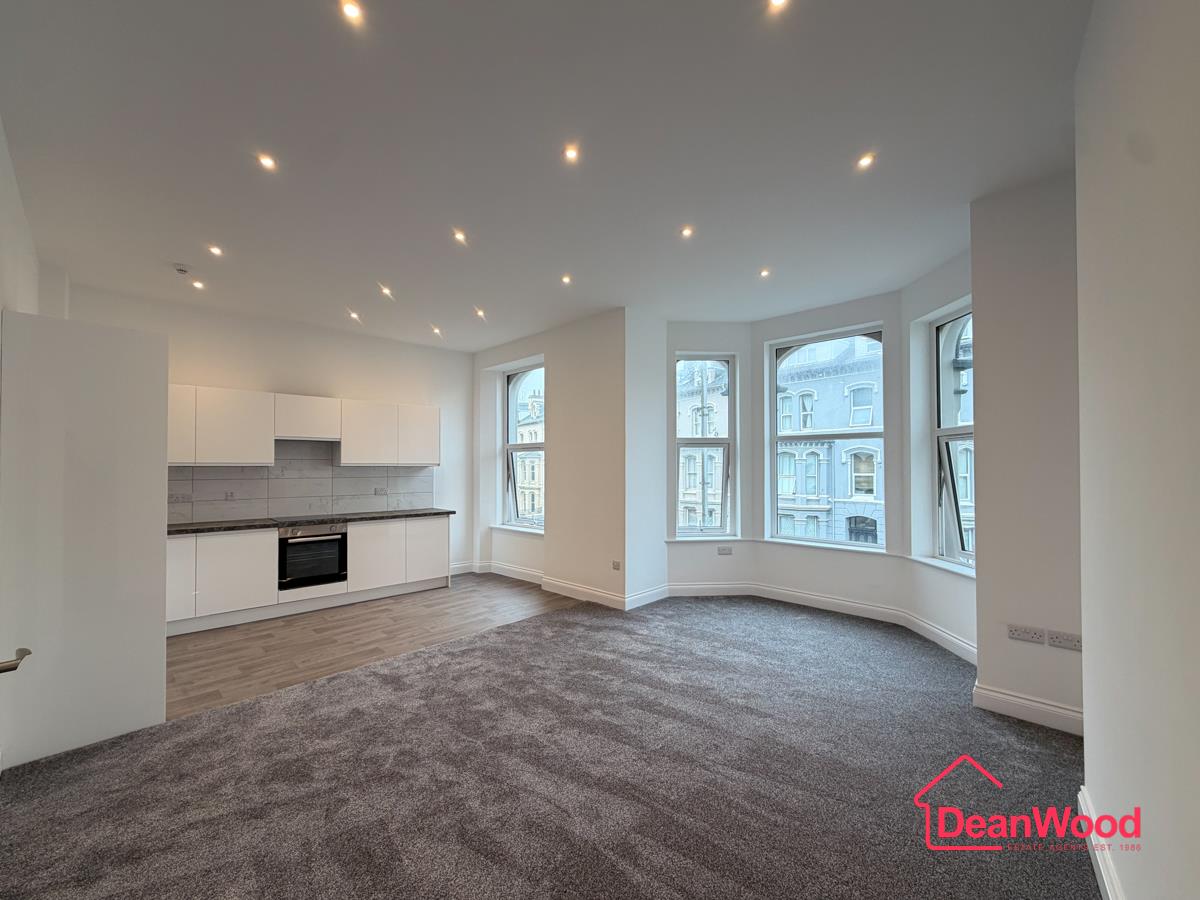 Flat 3, 65 Bucks Road, Douglas. - Photo 4 of 13