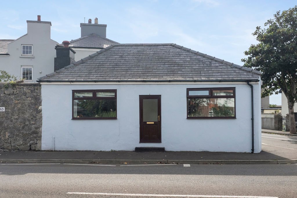Fado Fado Cottage, Shore Road, Castletown IM9 1BF.