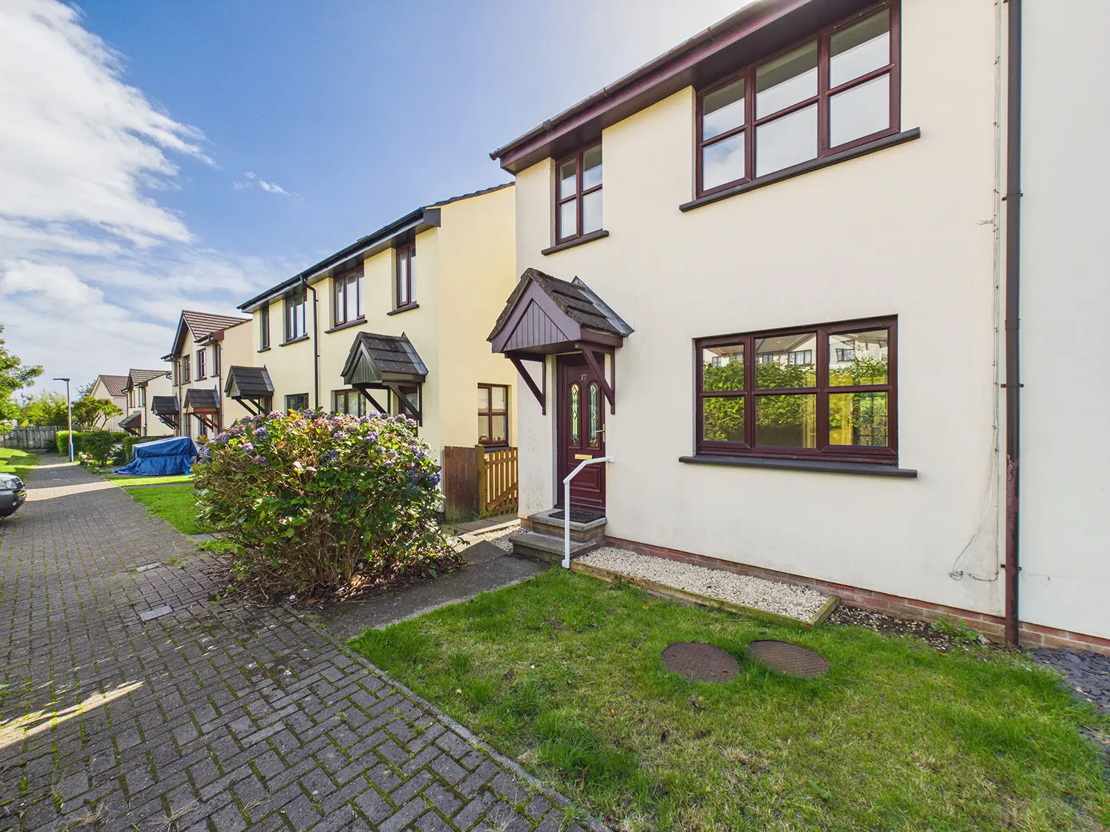 17 Doves Croft, Douglas, Isle Of Man, IM2 7EJ. - Photo 1 of 17