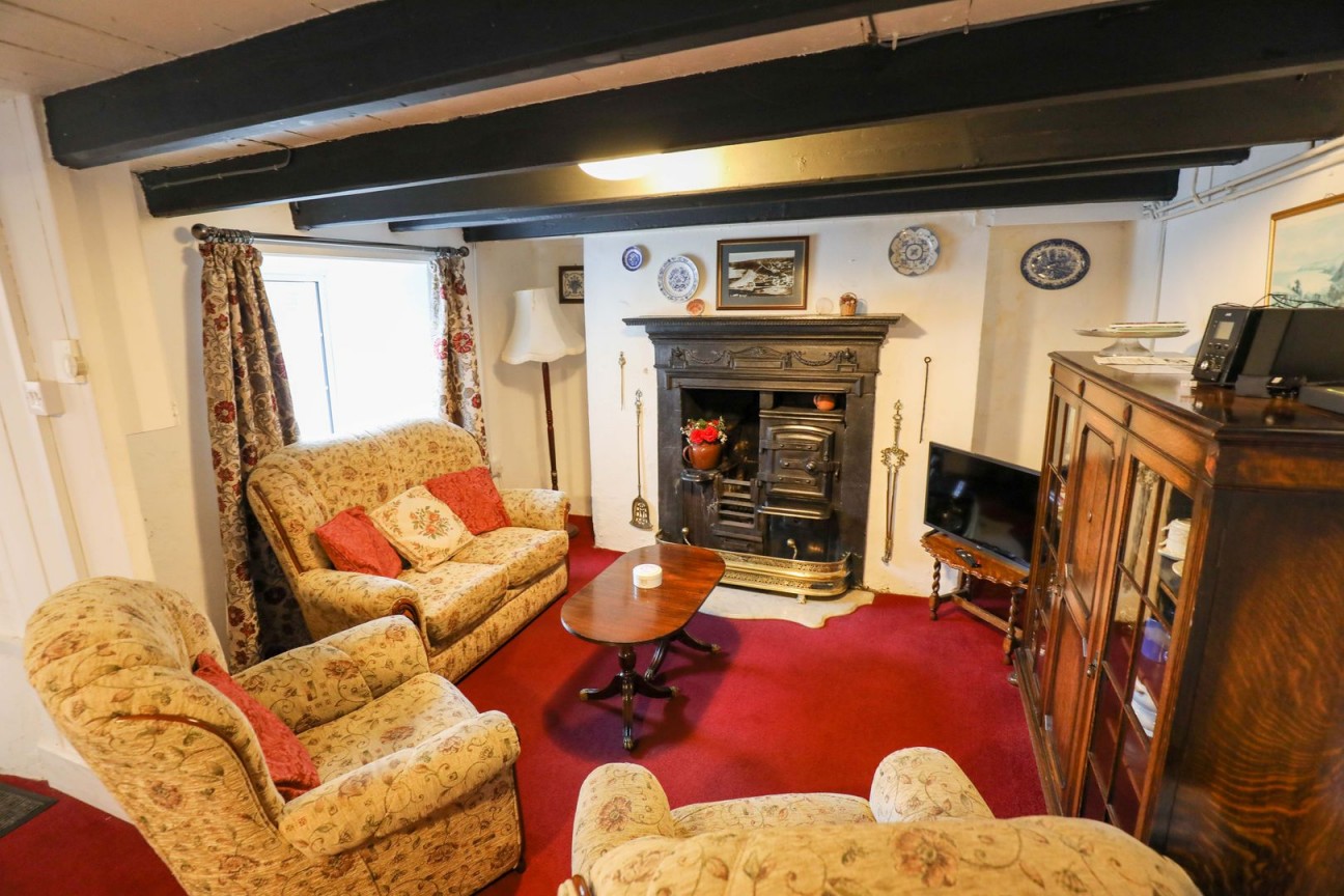Rose Cottage, Laxey, IM4 7BU. - Photo 3 of 27