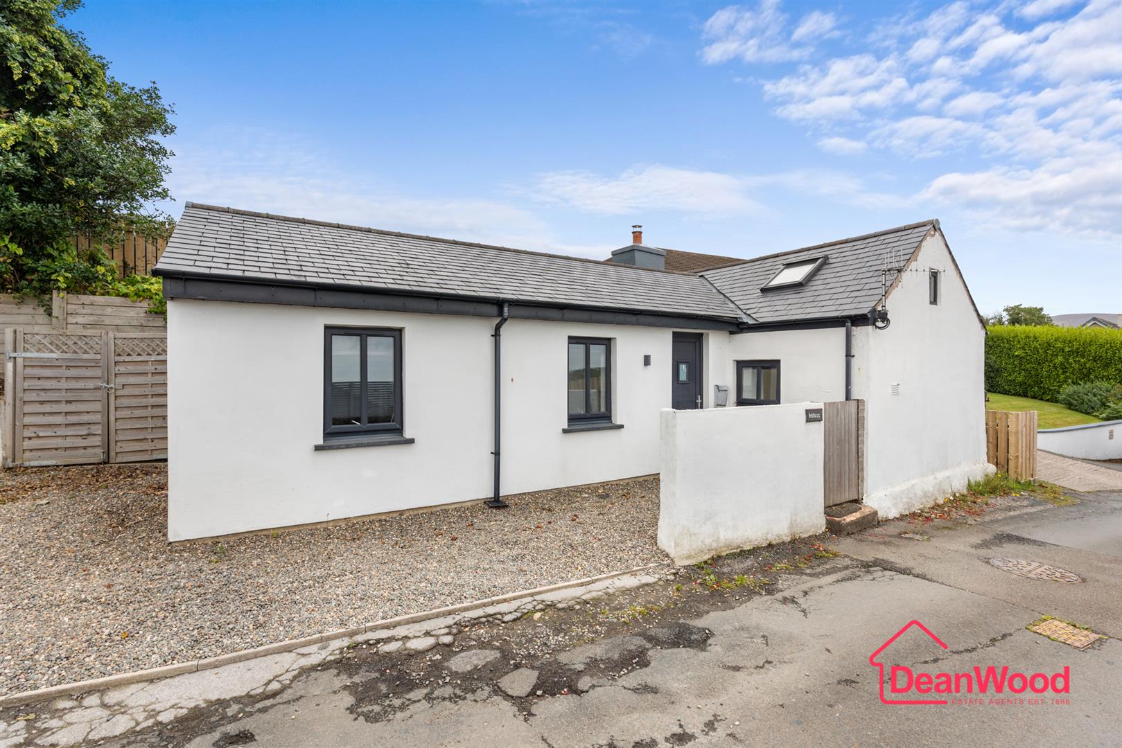 Hilcot, Croit-E-Quill Road, Laxey. - Photo 1 of 14